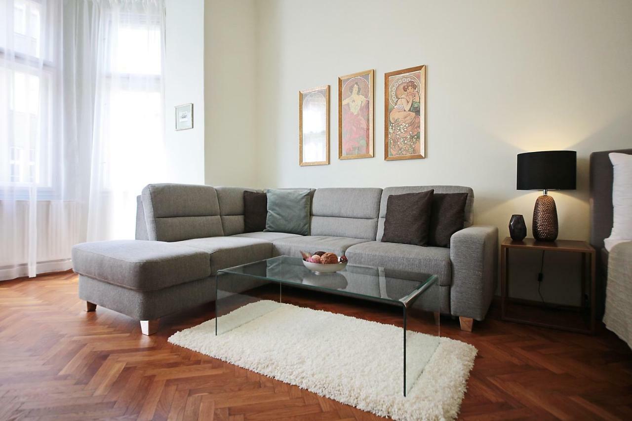 Apartment In The Heart Of Πράγα Εξωτερικό φωτογραφία